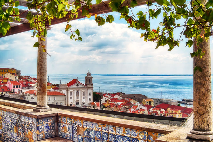 Lifandi Lissabon 23.4-27.4 og 30.4-4.5 2026